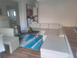 Ruang duduk di Lillys Appartement 3 in 3430 Tulln
