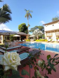 A piscina localizada em Hotel Rio Penedo ou nos arredores