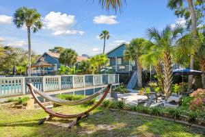 Κήπος έξω από το Folliday Inn - The Falls Flyer - Room 14