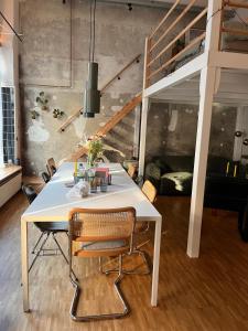 Φωτογραφία από το άλμπουμ του THE GREEN CHAIR Eppendorf - 75qm apartment for 4-6 στο Αμβούργο