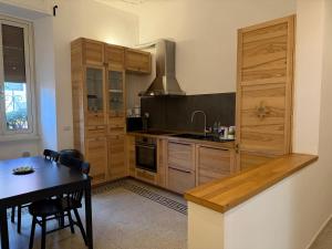 Dapur atau dapur kecil di Green Rooms Trastevere