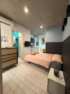 TV a/nebo společenská místnost v ubytování Paceville - 3B - Cozy Studio, Ideal for Couples