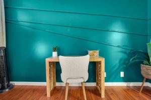 Gallery image of Stunning Resort! Steps to Pool, Hot Tub and Parking in Honolulu +32 photos