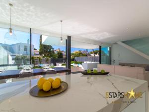 Mad i villaen eller i nærheden