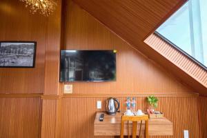 TV o dispositivi per l'intrattenimento presso Lotus Hotel Đà Lạt