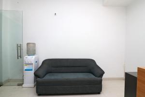 Posezení v ubytování Super Hotel O Sathguru Residency Near New Ashok Nagar Metro Station