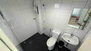 Koupelna v ubytování ฺBaan Paknam Hotel
