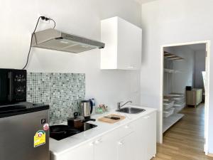 A cozinha ou kitchenette de Xen Pool Access
