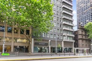 Το κτήριο όπου στεγάζεται  το διαμέρισμα