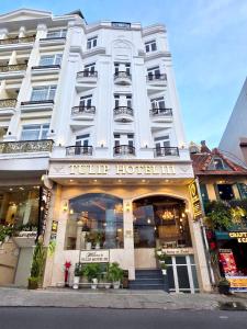Zgradba, v kateri se nahaja hotel