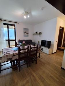 TV a/nebo společenská místnost v ubytování Casa Sofie e Charlotte