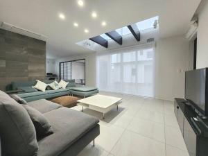 Μια τηλεόραση ή/και κέντρο ψυχαγωγίας στο Luxury Villa 223