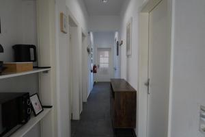 Η κουζίνα ή μικρή κουζίνα στο 3BR - City Apartments - 10 min to ICE +23 φωτογραφίες