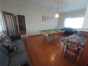 Posezení v ubytování 3 Pauw Street - 8 guests