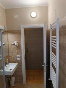 Koupelna v ubytování Hotel Il Roscio + 37 fotografií