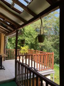 Balkón nebo terasa v ubytování Moulin Lou Apmay