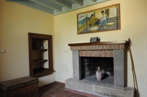 Billede fra billedgalleriet på Traditional Stone Villa, Spacious Seaside Retreat i Lióta