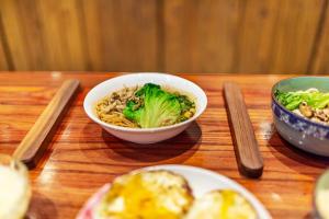 酒店内部或周边提供的食物