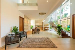 Posezení v ubytování EKOSTAY Luxe I Avante Villa + 43 fotografií