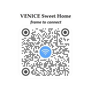 The floor plan of VENICE Sweet Home - your home in a beautiful neighborhood of the City of Venice