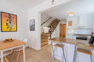 Η κουζίνα ή μικρή κουζίνα στο CostaBlancaDreams Casa Alis in Calpe