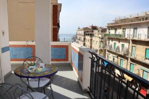 A balcony or terrace at Meublè Casa Mannini Rooms