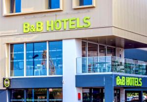 Certifikát, hodnocení, plakát nebo jiný dokument vystavený v ubytování B&B HOTEL Brest Centre Port de Commerce