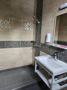 Koupelna v ubytování Jikoni Hotel