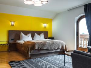 Postel nebo postele na pokoji v ubytování Hotel-Gasthof Am Riedl + 37 fotografií