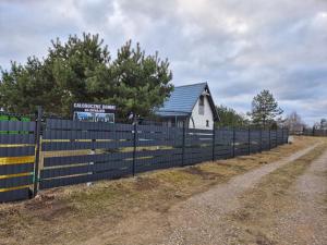 Fotografia z galérie ubytovania Domek Konrad - balia ogrodowa dodatkowo płatna v destinácii Kościerzyna