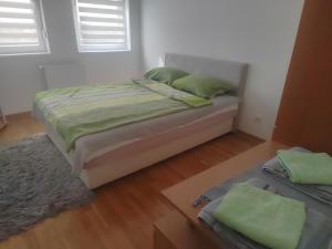 Katil atau katil-katil dalam bilik di Apartman SM