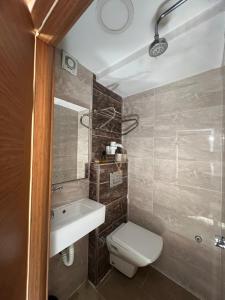 Koupelna v ubytování Okur Otel