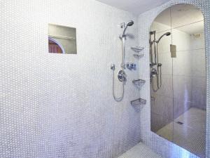 Koupelna v ubytování Chalet Felix by we rent + 32 fotografií