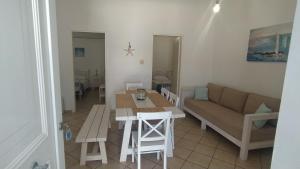 Posezení v ubytování Beach House Paraporti