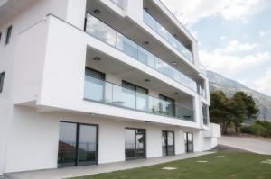 Nespecifikovaný výhled na hory nebo výhled na hory při pohledu z apartmánu
