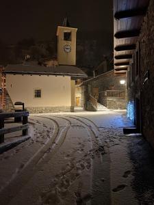Les Cheminées during the winter