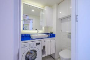 Fotografie z fotogalerie ubytování ORBI CITY King Suite Sea View v destinaci Batumi