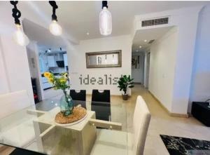 Posedenie v ubytovaní Confortable Apartment with amazing views in Marbella