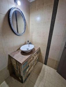 Imagen de la galería de Sophia's Corner Art Apt., en Dassia 5 fotos más