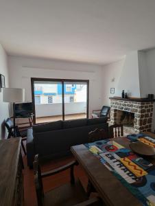 Et tv og/eller underholdning på Casa Margarida + 3 billeder