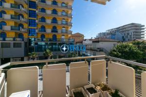 Balkon lub taras w obiekcie Condominio International