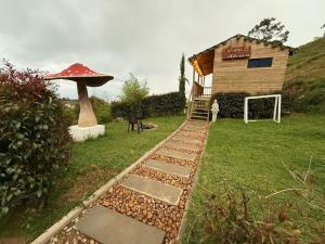 Κήπος έξω από το Tierra Escondida Glamping