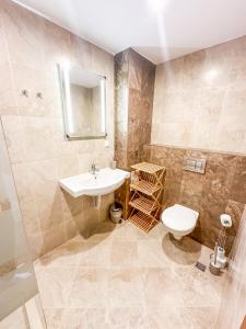 Et badeværelse på Queen's Lounge