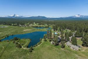 Φωτογραφία από το άλμπουμ του Shields Shalet - Meredith Lodging σε Black Butte Ranch