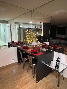 Posezení v ubytování Loft aconchegante com varanda Campolim