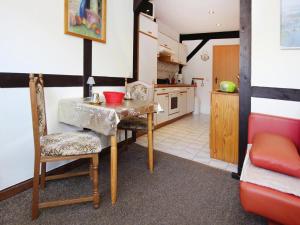 Köök või kööginurk majutusasutuses Ferienwohnung in der hübschen Inselstadt Malchow