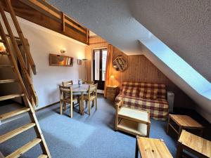 Posedenie v ubytovaní Résidence Le Grand Adret - Charmant deux pièces + mezzanine MAE-3914