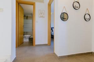 Koupelna v ubytování Deluxe Chrousso Pool Villa