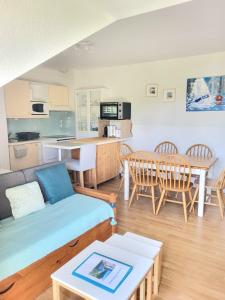 Η κουζίνα ή μικρή κουζίνα στο Appartement dans une résidence avec piscines