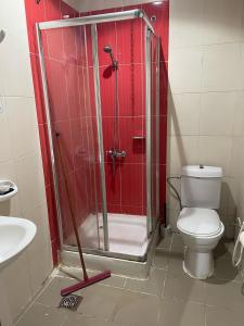 Koupelna v ubytování Arkan Al Mataf Hotel